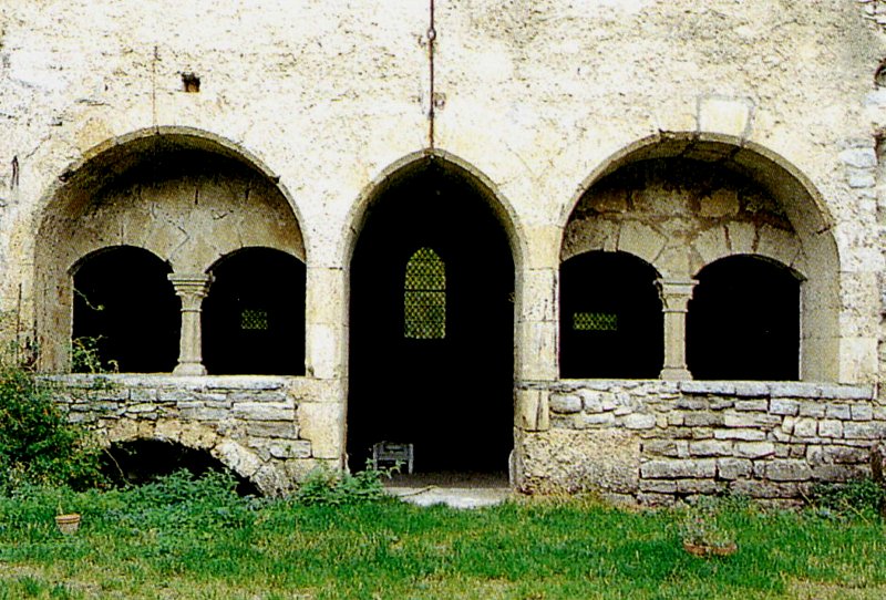 la façade sur cour de la salle capitulaire